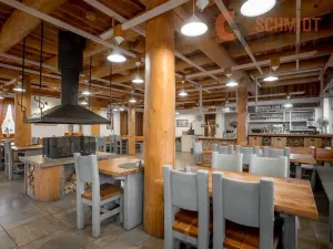 Prodej ubytování, Lednice, 21. dubna, 750 m2