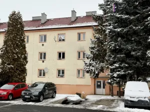 Prodej bytu 2+1, Podbořany, Komenského, 56 m2