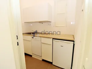 Pronájem kanceláře, Praha, Bieblova, 90 m2