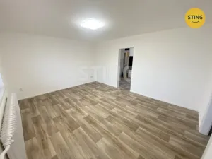 Pronájem bytu 2+1, Raduň, Mírová, 48 m2