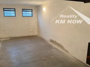 Pronájem garáže, Kroměříž, Nitranská, 18 m2