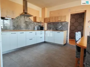 Prodej bytu 5+1, Chlumec nad Cidlinou - Kladruby, 223 m2