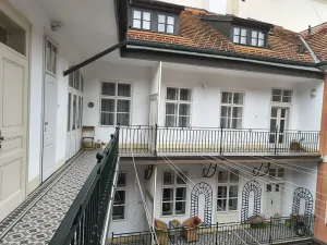 Prodej bytu 2+1, Praha - Staré Město, Liliová, 64 m2