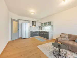 Prodej bytu 2+kk, Praha - Modřany, Semická, 53 m2