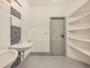 Prodej bytu 2+kk, Praha - Modřany, Semická, 53 m2