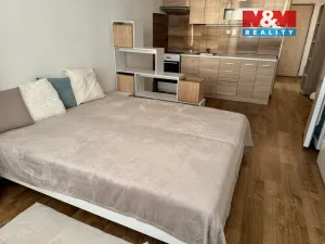 Pronájem bytu 1+kk, Jablonec nad Nisou, Liberecká, 28 m2