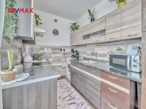 Prodej bytu 3+1, Mukařov, Pražská, 64 m2