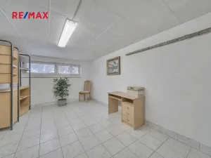 Prodej bytu 3+1, Mukařov, Pražská, 64 m2