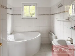 Pronájem rodinného domu, Praha - Nebušice, V březinkách, 365 m2