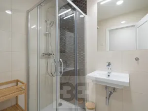 Pronájem bytu 2+kk, Praha - Vinohrady, Varšavská, 48 m2