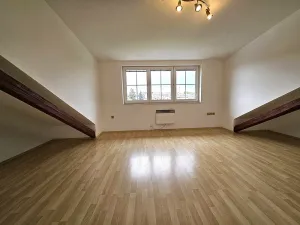 Pronájem bytu 2+1, Brno, Štolcova, 60 m2
