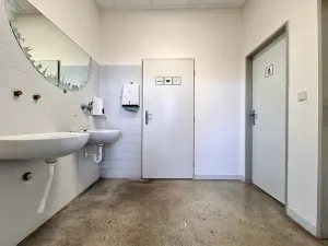 Pronájem skladu, Blansko, 385 m2