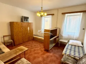 Pronájem bytu 2+1, Žirovnice, Komenského, 56 m2