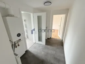 Pronájem bytu 2+1, Praha, Mikšovského, 57 m2