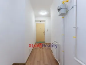 Prodej bytu 2+1, Klášterec nad Ohří - Miřetice u Klášterce nad Ohří, Boženy Němcové, 69 m2