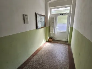 Prodej bytu 2+1, Mariánské Lázně, Nádražní náměstí, 73 m2