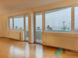 Pronájem bytu 2+kk, Praha, Čimická, 70 m2