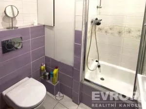 Prodej bytu 1+kk, Praha - Malešice, Počernická, 28 m2