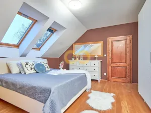 Prodej rodinného domu, Mořina, 239 m2