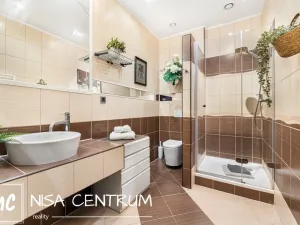 Prodej rodinného domu, Liberec, Josefinino údolí, 430 m2