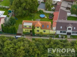 Prodej rodinného domu, Zeleneč, Bezručova, 213 m2