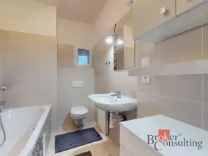 Prodej rodinného domu, Žatec, Chomutovská, 343 m2