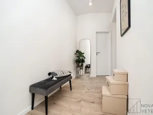 Pronájem bytu 2+kk, Praha - Libeň, Zenklova, 58 m2