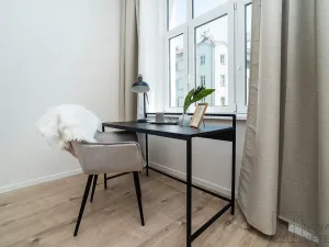 Pronájem bytu 2+kk, Praha - Libeň, Zenklova, 58 m2