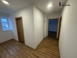 Pronájem bytu 2+1, Sokolov, Pionýrů, 57 m2