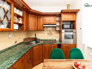 Prodej bytu 2+1, Cheb, Písečná, 52 m2