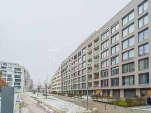 Pronájem bytu 1+kk, Praha - Karlín, U Mlýnského kanálu, 36 m2