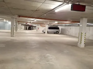 Pronájem garážového stání, Plzeň, Rejskova, 16 m2