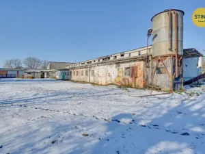 Prodej zemědělského objektu, Hrdibořice, 3200 m2