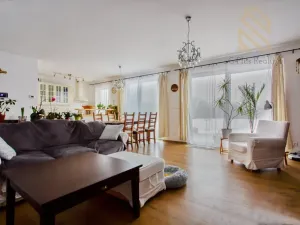 Prodej rodinného domu, Píšťany, 112 m2