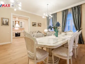 Prodej bytu 3+1, Karlovy Vary, Dr. Davida Bechera, 124 m2