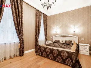 Prodej bytu 3+1, Karlovy Vary, Dr. Davida Bechera, 124 m2