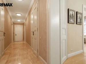 Prodej bytu 3+1, Karlovy Vary, Dr. Davida Bechera, 124 m2