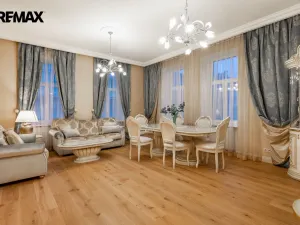 Prodej bytu 3+1, Karlovy Vary, Dr. Davida Bechera, 124 m2