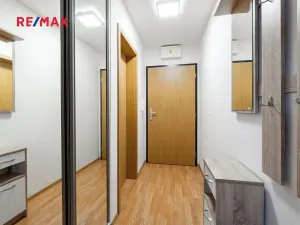 Prodej bytu 1+kk, Hostivice, Ječná, 32 m2