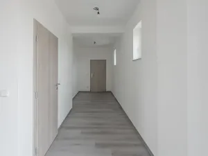 Prodej bytu 3+kk, Skorkov - Podbrahy, 103 m2