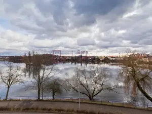 Pronájem bytu 2+kk, Jindřichův Hradec, nám. Míru, 39 m2