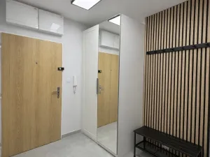 Pronájem bytu 2+kk, Praha - Prosek, Litoměřická, 43 m2