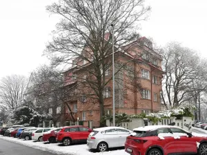 Pronájem kanceláře, Praha - Dejvice, Srbská, 73 m2