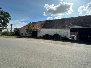 Dražba rodinného domu, Chvalovice, 516 m2