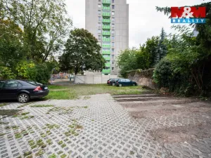 Pronájem garážového stání, Pardubice - Zelené Předměstí, Hronovická, 400 m2