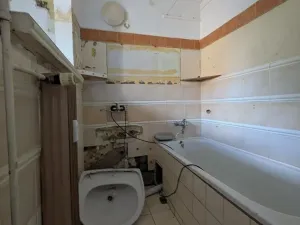 Prodej bytu 2+1, Most, tř. Budovatelů, 66 m2