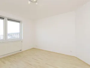 Pronájem bytu 4+kk, Pardubice - Ohrazenice, U Sportovní školy, 90 m2