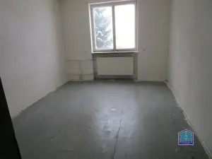 Prodej bytu 3+1, Kralovice - Trojany, 78 m2