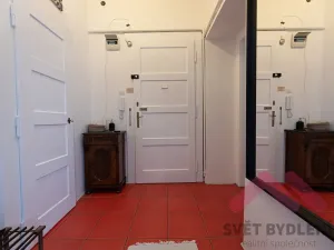 Pronájem bytu 1+1, Praha - Vinohrady, Rejskova, 33 m2