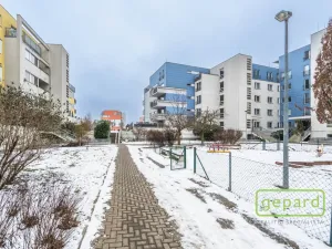 Pronájem bytu 2+kk, Praha, Chlebovická, 53 m2